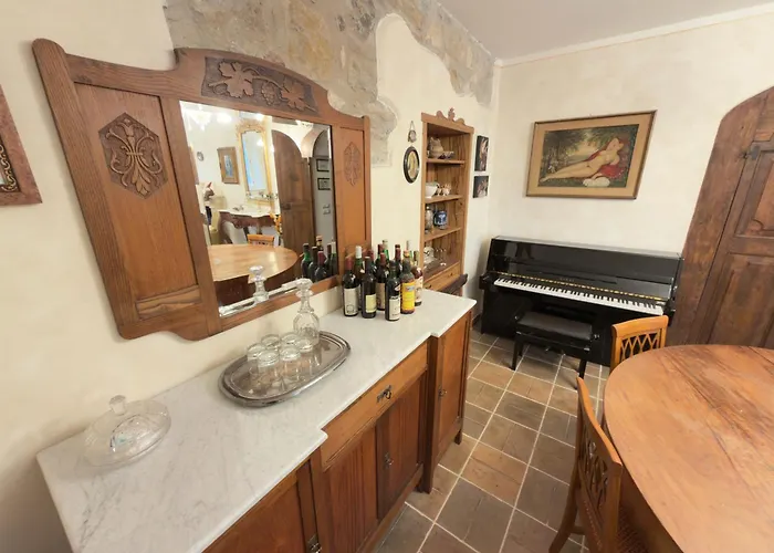 ヴィラ Villa Montepulciano Vineyard And Pool Retreat *